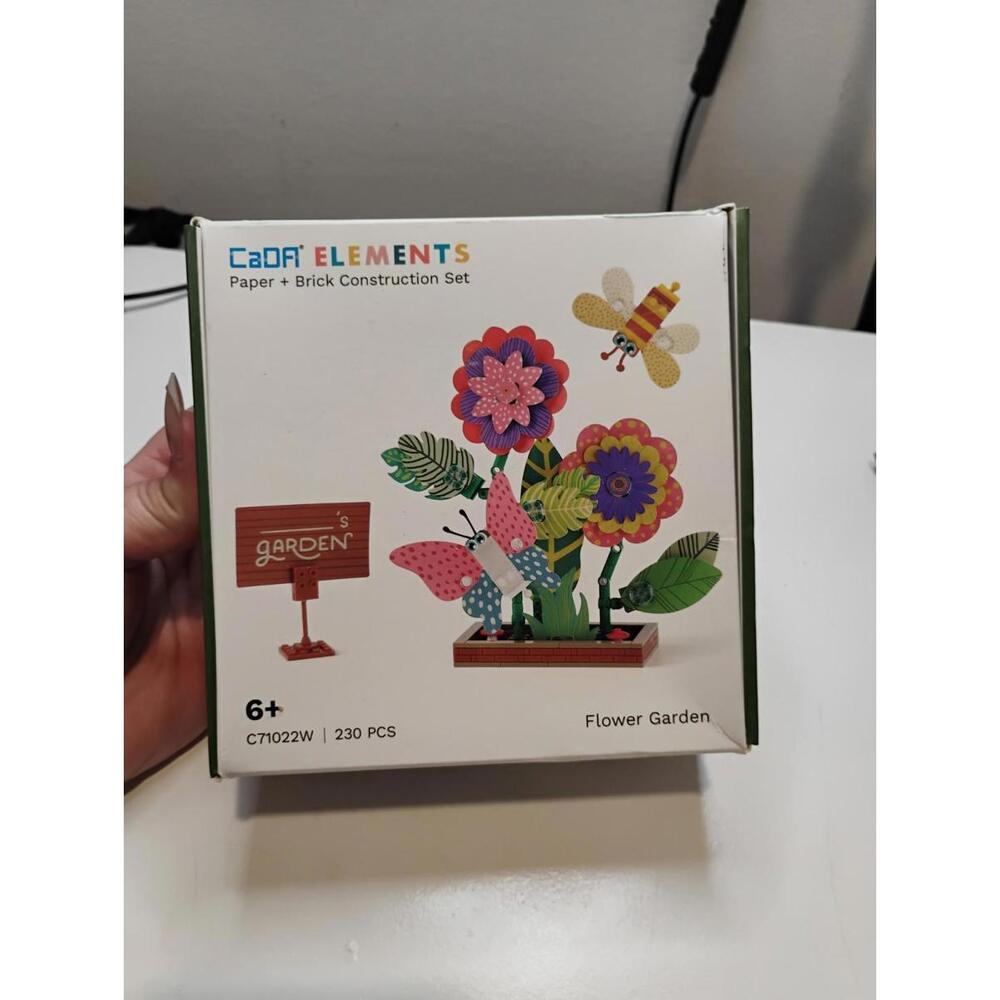 CaDA Elements Paper + Brick Construction Set Flower Garden-Brand new!
